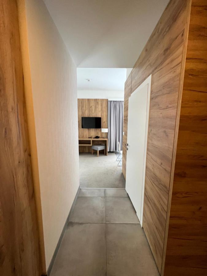 Aparthotel Apartamenty Czarna Gora 320 Sienna  Ngoại thất bức ảnh
