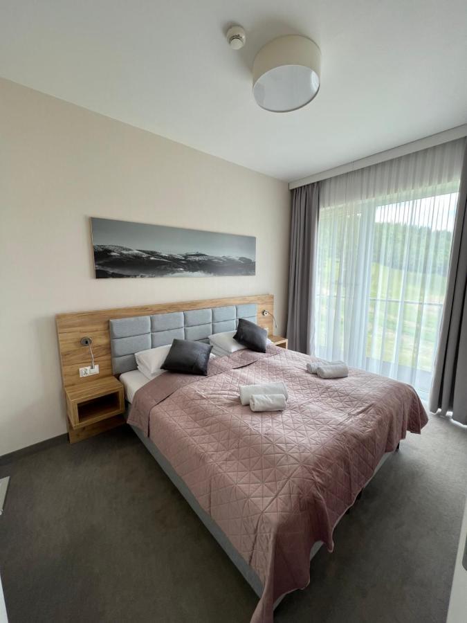 Aparthotel Apartamenty Czarna Gora 320 Sienna  Ngoại thất bức ảnh